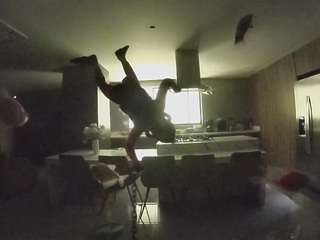 voyeurcam-casa-salsa-fishtank