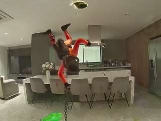 voyeurcam-casa-salsa-fishtank
