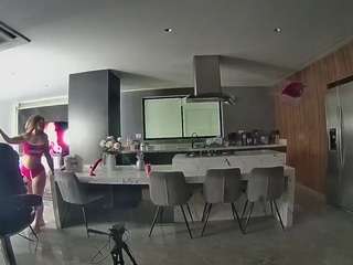 voyeurcam-casa-salsa-fishtank