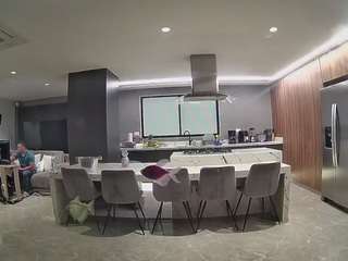 voyeurcam-casa-salsa-fishtank