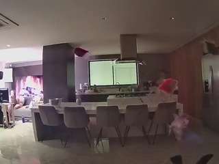 voyeurcam-casa-salsa-fishtank