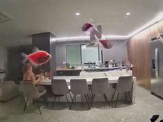 voyeurcam-casa-salsa-fishtank