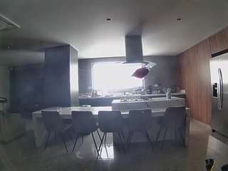 voyeurcam-casa-salsa-fishtank