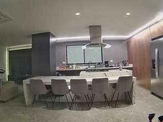 voyeurcam-casa-salsa-fishtank