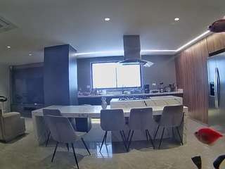 voyeurcam-casa-salsa-fishtank