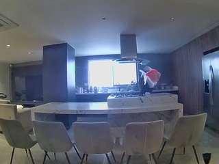 voyeurcam-casa-salsa-fishtank