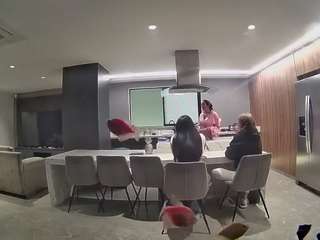 voyeurcam-casa-salsa-fishtank