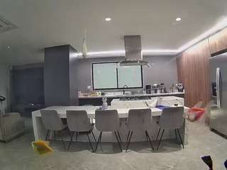 voyeurcam-casa-salsa-fishtank