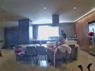 voyeurcam-casa-salsa-fishtank