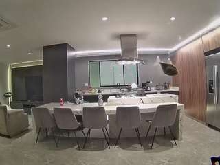 voyeurcam-casa-salsa-fishtank