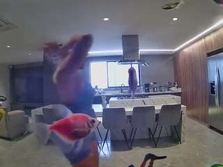 voyeurcam-casa-salsa-fishtank webcam model