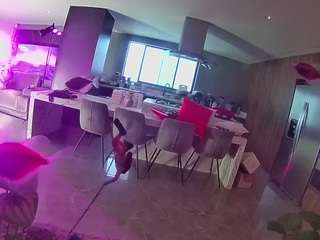 voyeurcam-casa-salsa-fishtank