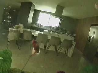 voyeurcam-casa-salsa-fishtank