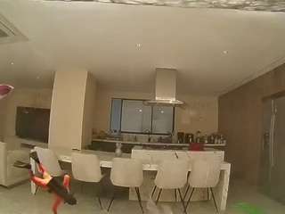 voyeurcam-casa-salsa-fishtank