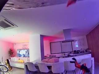 voyeurcam-casa-salsa-fishtank