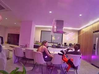 voyeurcam-casa-salsa-fishtank
