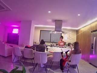 voyeurcam-casa-salsa-fishtank