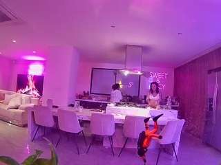 voyeurcam-casa-salsa-fishtank
