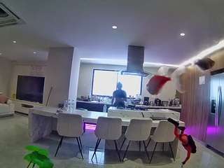 voyeurcam-casa-salsa-fishtank