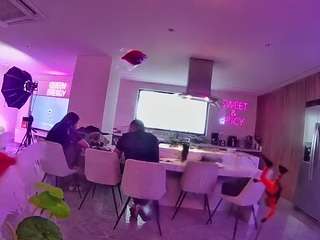 voyeurcam-casa-salsa-fishtank