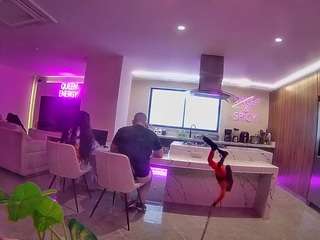 voyeurcam-casa-salsa-fishtank