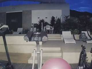 Voyeurcam-casa-salsa-gym-bike