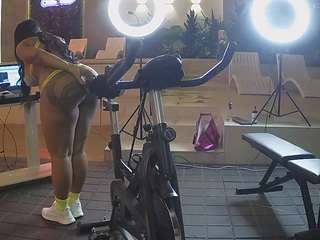 voyeurcam-casa-salsa-gym-bike Adult Chat Abenue camsoda