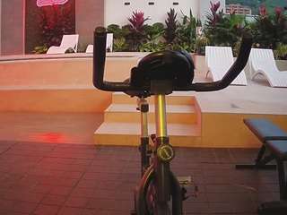 voyeurcam-casa-salsa-gym-bike 1on1 Adult Cam camsoda