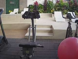 voyeurcam-casa-salsa-gym-bike Adult Cam Roullete camsoda