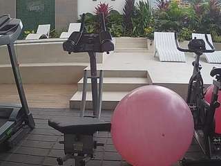 Adult Gifs camsoda voyeurcam-casa-salsa-gym-bike