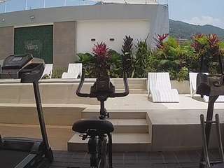 voyeurcam-casa-salsa-gym-bike