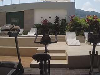 voyeurcam-casa-salsa-gym-bike