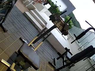 voyeurcam-casa-salsa-gym-bike