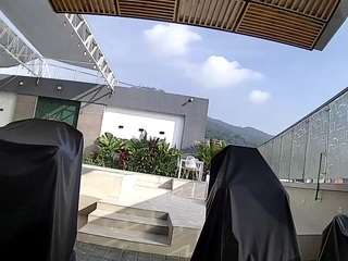 voyeurcam-casa-salsa-gym-bike
