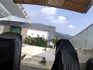 voyeurcam-casa-salsa-gym-bike