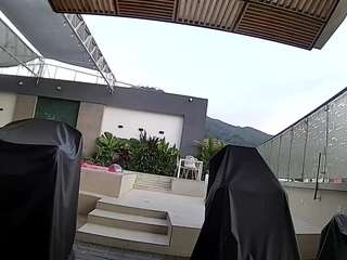 voyeurcam-casa-salsa-gym-bike