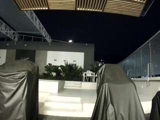voyeurcam-casa-salsa-gym-bike
