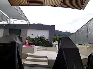 voyeurcam-casa-salsa-gym-bike