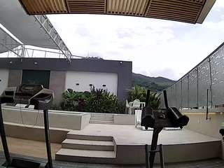 Hd, Young Adult, Yoga, Voyeur, Camiqa – Free Live Video Chat with Strangers Online