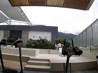 voyeurcam-casa-salsa-gym-bike