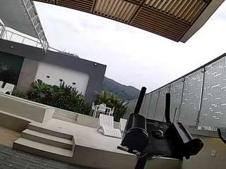 voyeurcam-casa-salsa-gym-bike