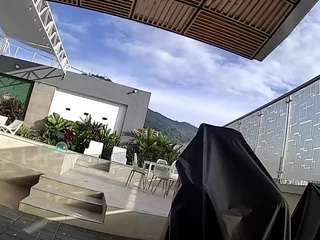 Hd, Young Adult, Yoga, Voyeur, Camiqa – Free Live Video Chat with Strangers Online