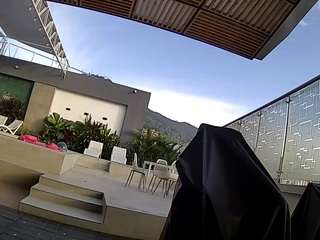 Hd, Young Adult, Yoga, Voyeur, Camiqa – Free Live Video Chat with Strangers Online
