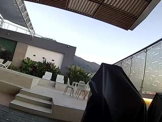 Hd, Young Adult, Yoga, Voyeur, Camiqa – Free Live Video Chat with Strangers Online