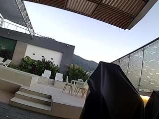 voyeurcam-casa-salsa-gym-bike