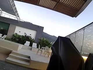 voyeurcam-casa-salsa-gym-bike