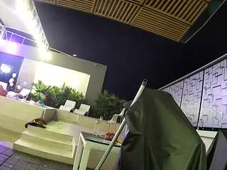Hd, Young Adult, Yoga, Voyeur, Camiqa – Free Live Video Chat with Strangers Online