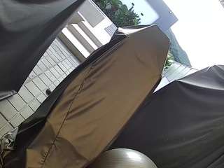 voyeurcam-casa-salsa-gym-bike