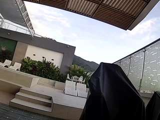 Hd, Young Adult, Yoga, Voyeur, Camiqa – Free Live Video Chat with Strangers Online