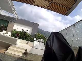 voyeurcam-casa-salsa-gym-bike